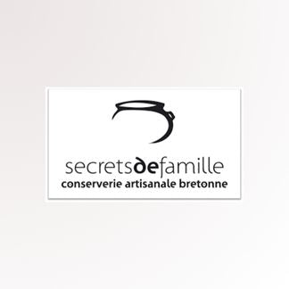 SECRETS DE FAMILLE