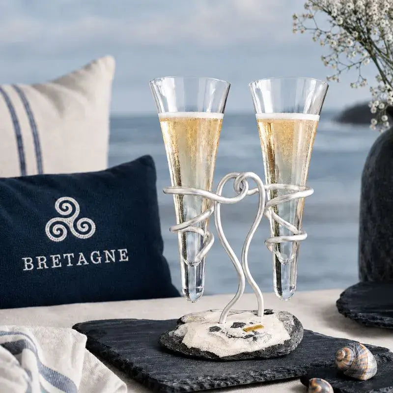 Duo-Verre-a-Champagne-Galet-Gris-Blanc-demo