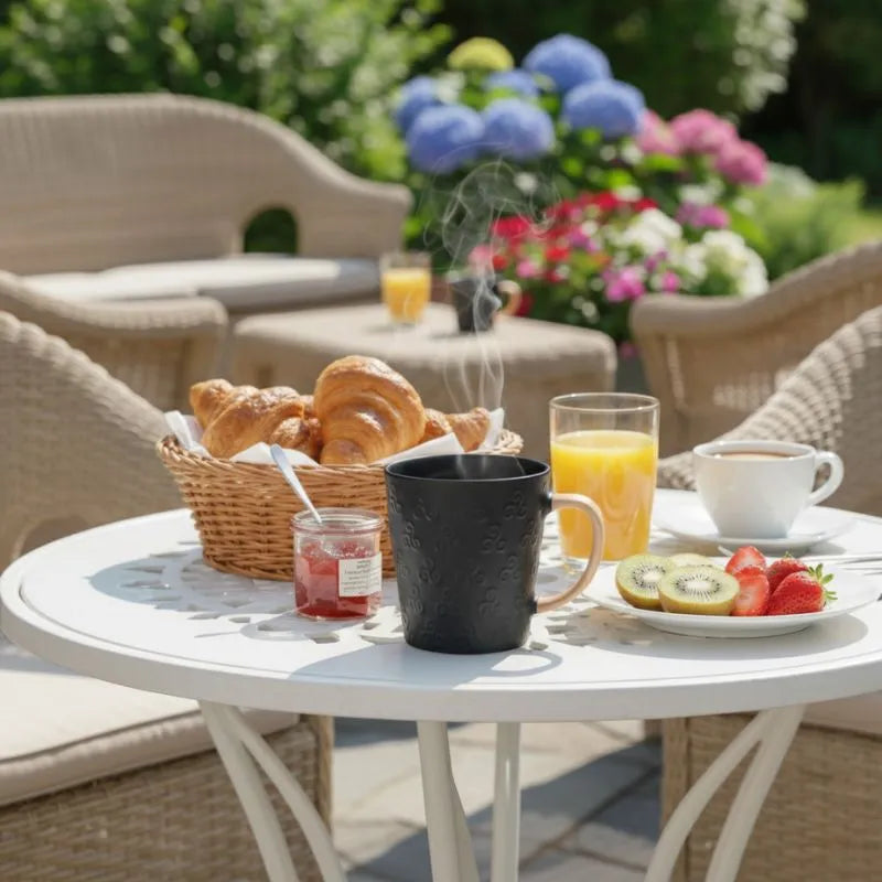 Mug Triskell en Relief Noir Mat