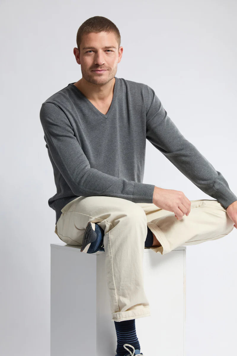 pull-col-v-henvic-gris