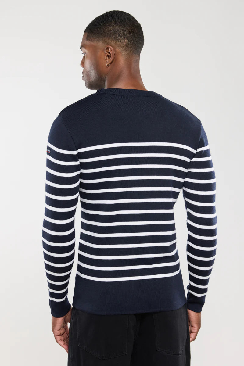 Pull marin Goulenez rayé bleu marine et blanc vu de dos
