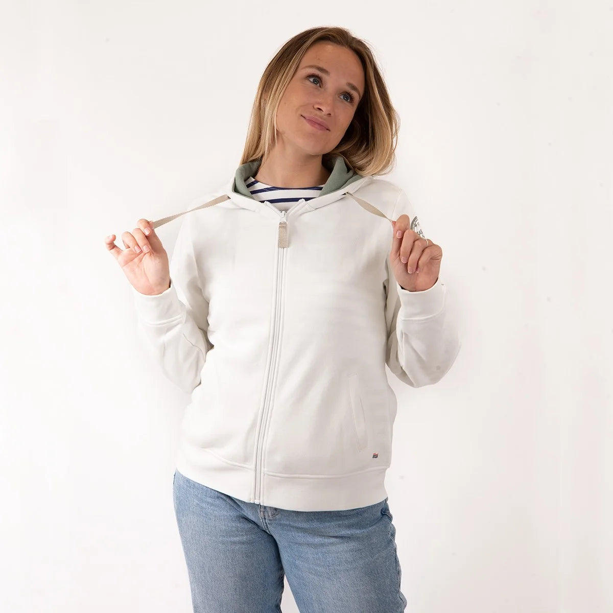 sweat-yachting-ecru-amande-2